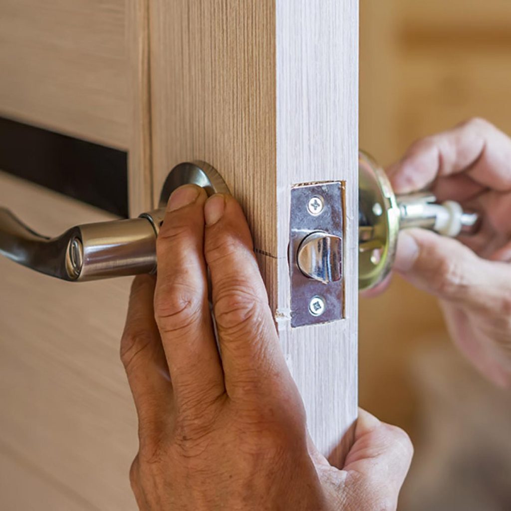 Understanding the Role of a Locksmith